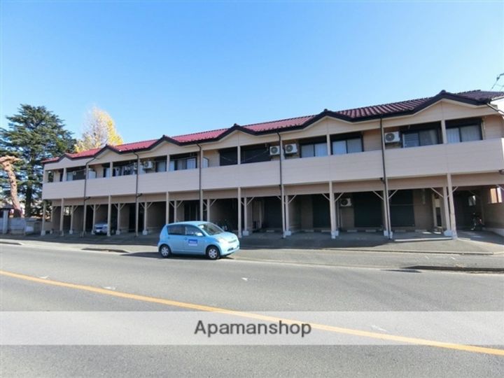 スペースタウン薮塚の外観