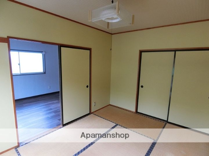 天沼ハイツ2号棟5の内装