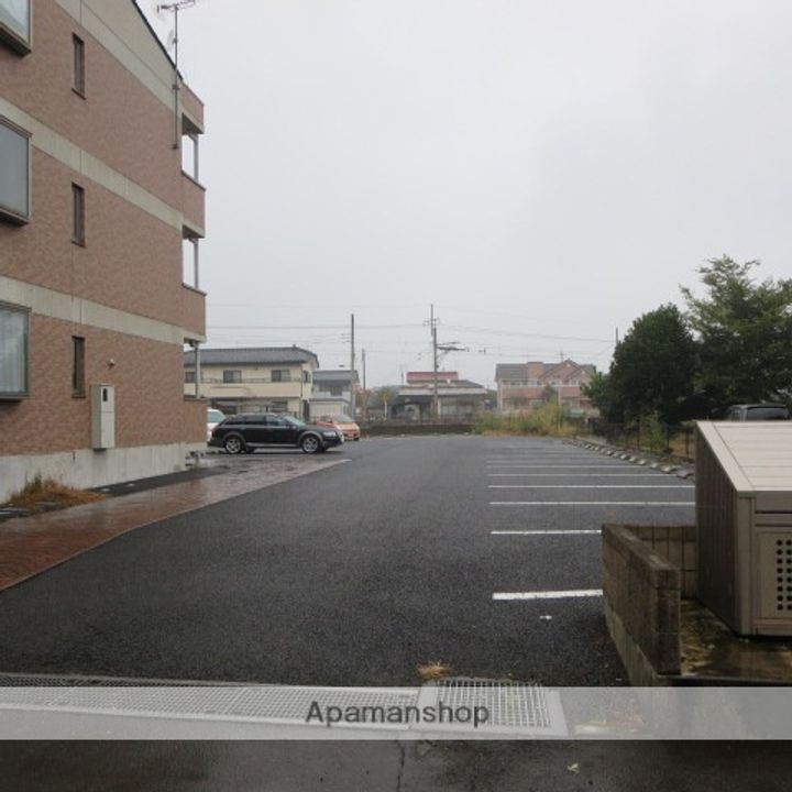リーヴル・デュランのその他画像