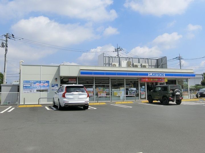 レオパレスレーヴの周辺