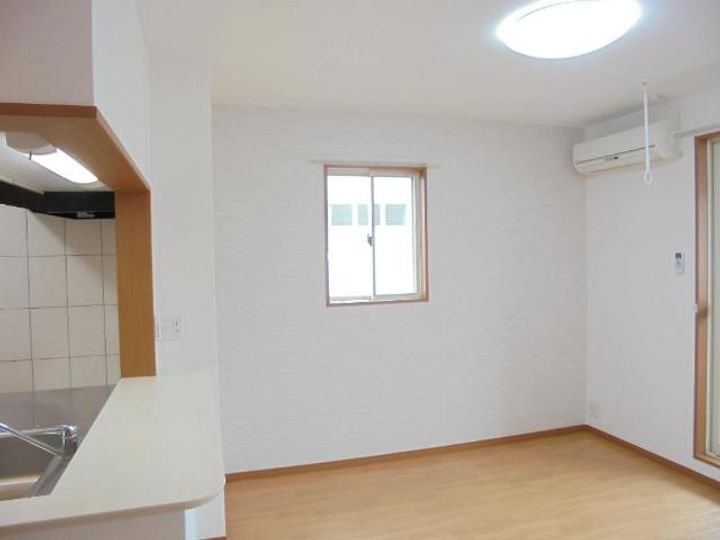 ジェム フォレストⅡの居間