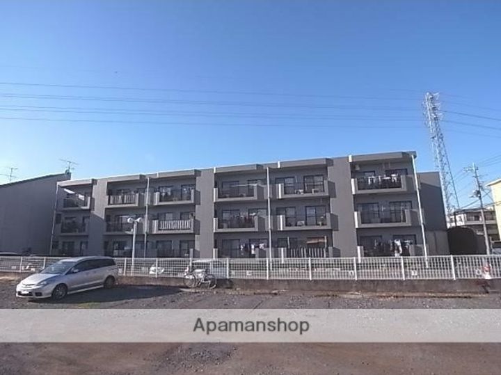 ハイデンス桶川Ⅱの外観