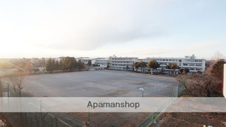 埼玉県上尾市大字平方の賃貸アパートの周辺