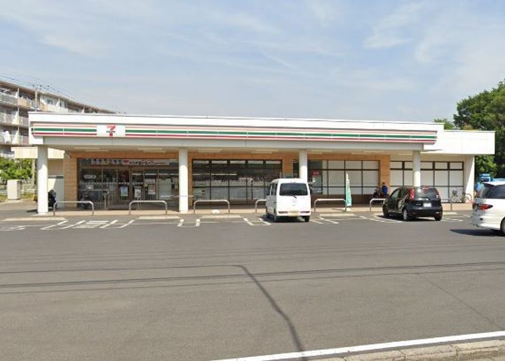 アドバンス101号室の周辺