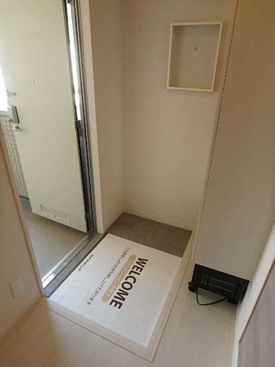 フォンテーヌ桶川の玄関