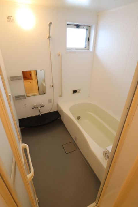 ブライトコート Aの風呂