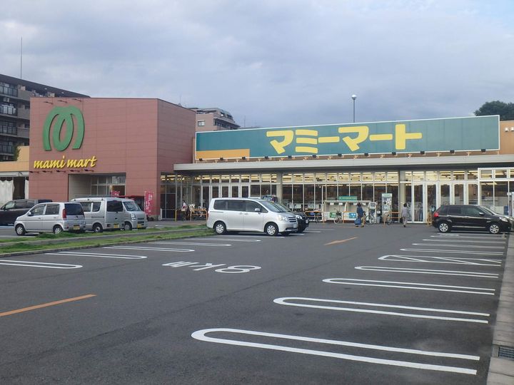 アンプルール フェール グランデールの周辺