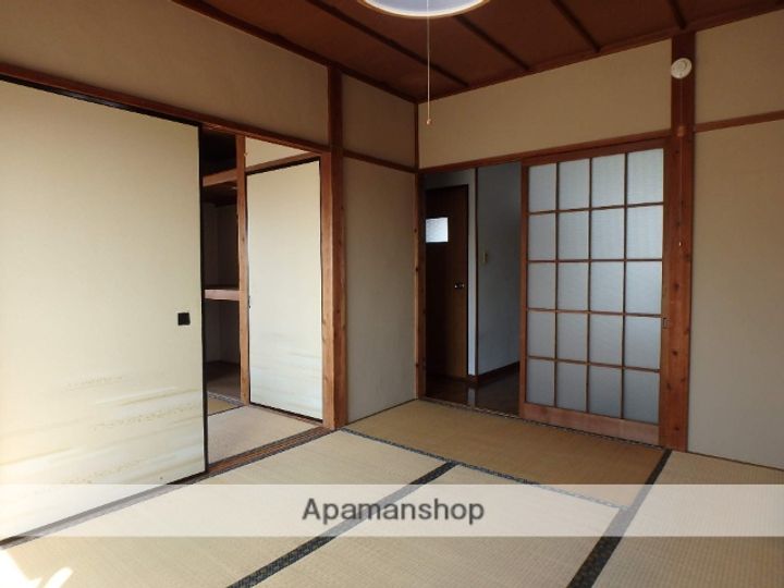 高崎荘203の居間