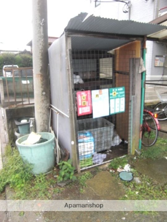 ハイツ飯田の外観