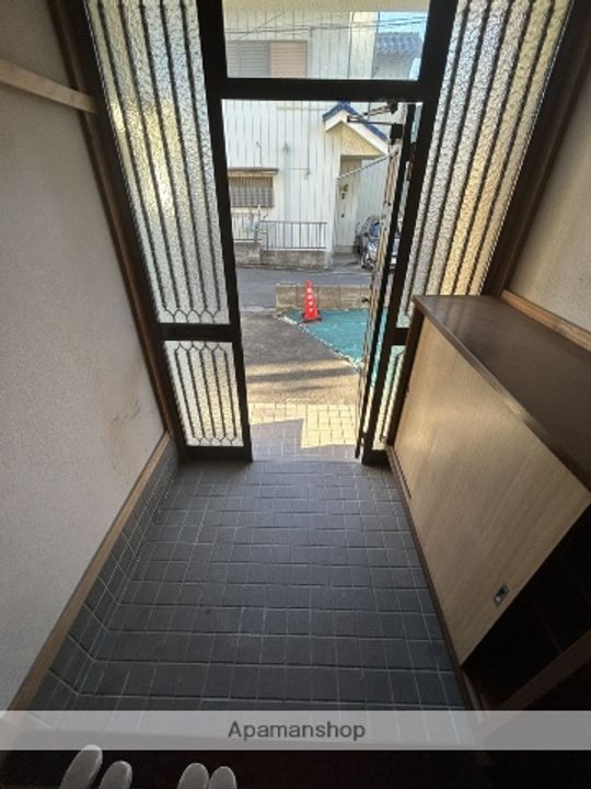 埼玉県さいたま市桜区中島1丁目(一戸建)の賃貸物件戸建ての玄関