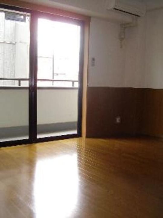 プランドールの居間