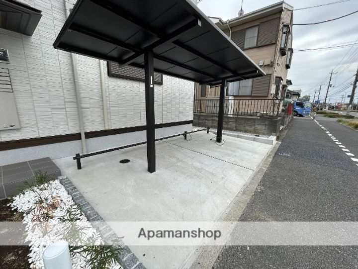 メルヴェーユイイダ芝原の外観