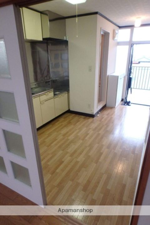 栄ハイツの内装