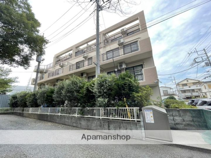 テラスサイド浦和の外観