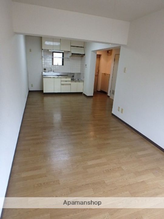 カーサミラ202の内装