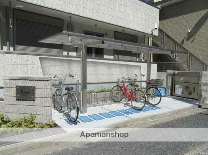 ファウスト202の外観
