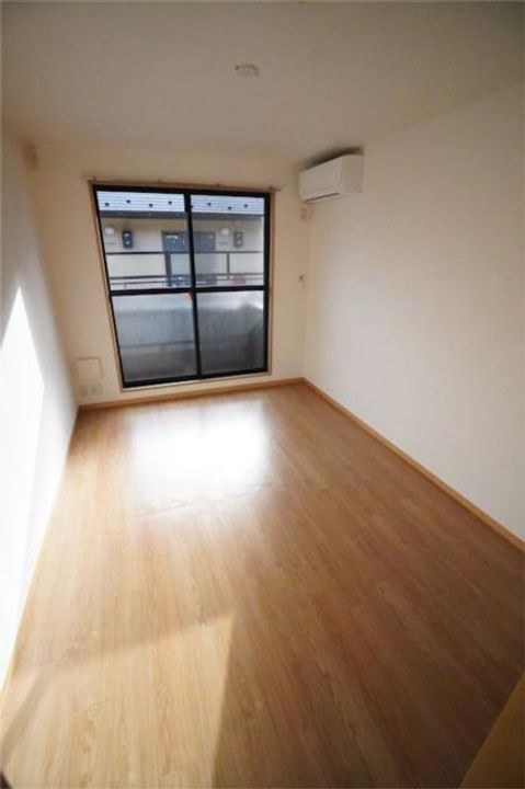 あすなろ4棟203の居間