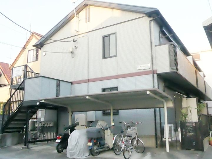 Tサクセッソの外観