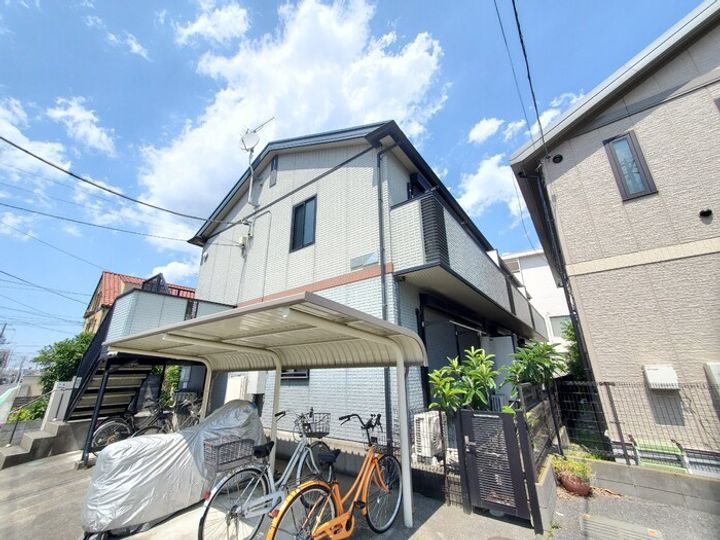 Tサクセッソの外観