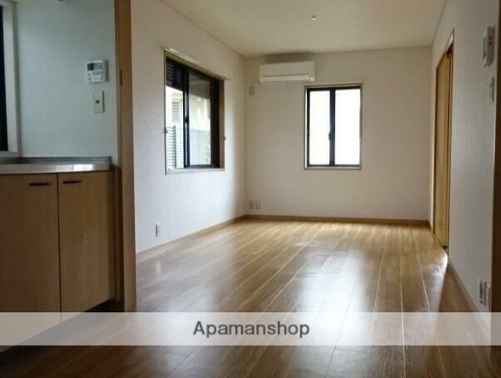 埼玉県さいたま市緑区原山3丁目(一戸建)の賃貸物件戸建ての居間