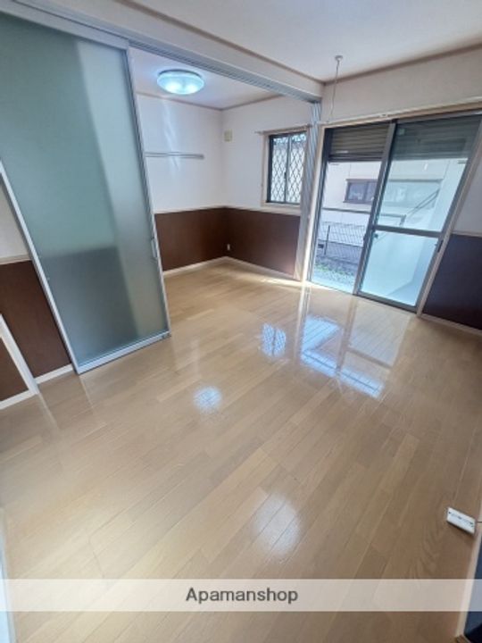 サンハイム大成102.の居間