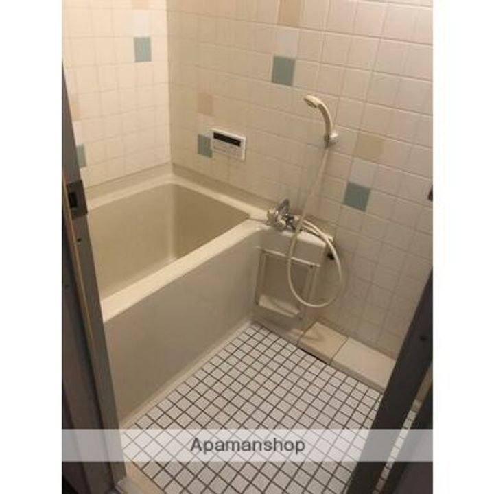 メゾンドブラン大宮102の風呂