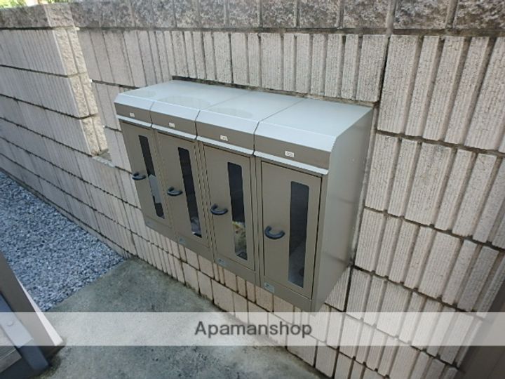 スズランコートの外観