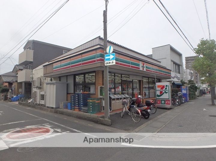 グリーンタウンの周辺