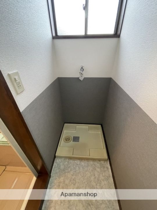 コーポラスアカイA棟の内装