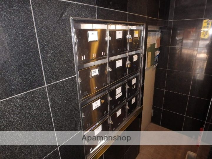 ドムスアルバ702の外観