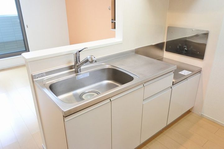 サニーフラット・ポムのキッチン