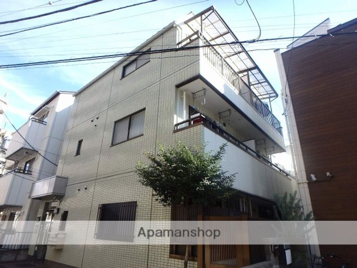 AKマンション301の外観