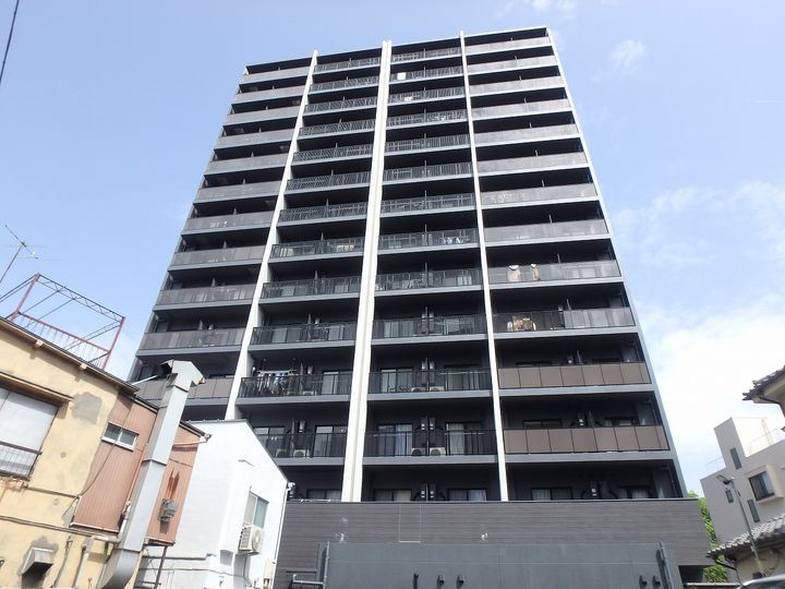 オープンブルーム川口の外観