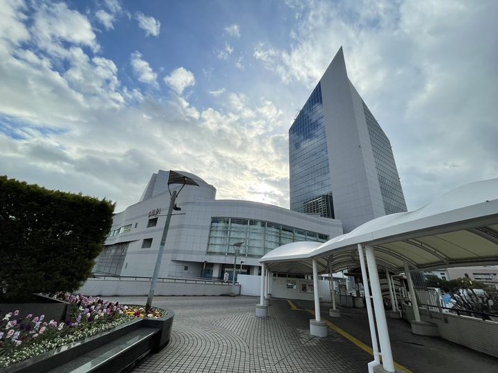 ケリア川口の周辺