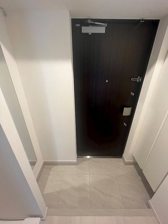 ケリア川口の玄関