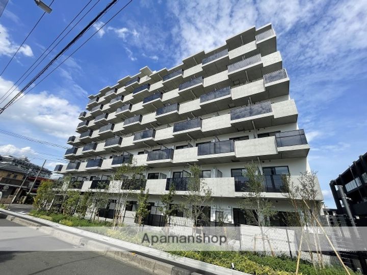 GENOVIA川口元郷の外観