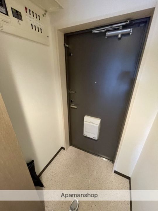 ルクレ川口ウエストの玄関