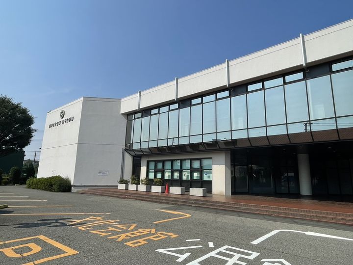 CASTーMETALの周辺