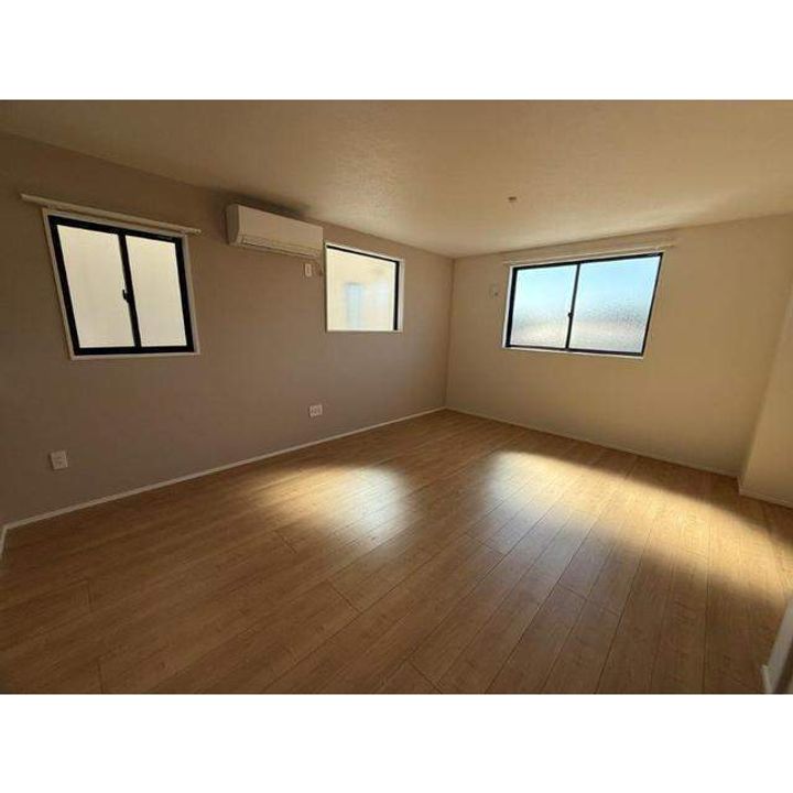 埼玉県川口市大字辻(一戸建)の賃貸物件の居間