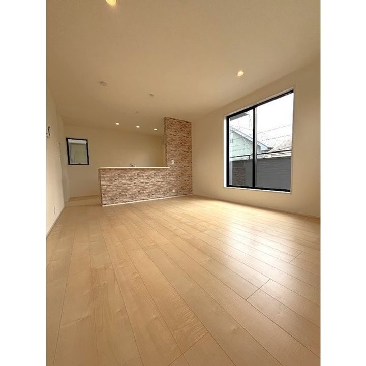 埼玉県川口市大字辻(一戸建)の賃貸物件の居間