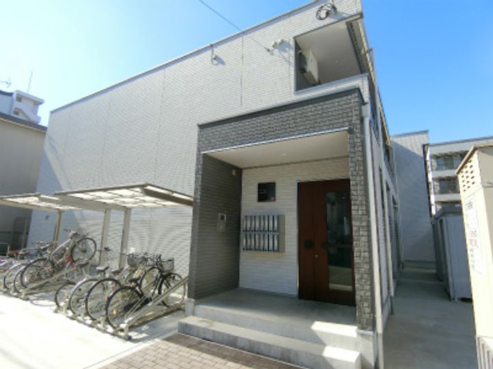 リブリ・すみれ草の外観