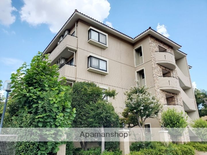 VOLSTADT大宮公園の外観