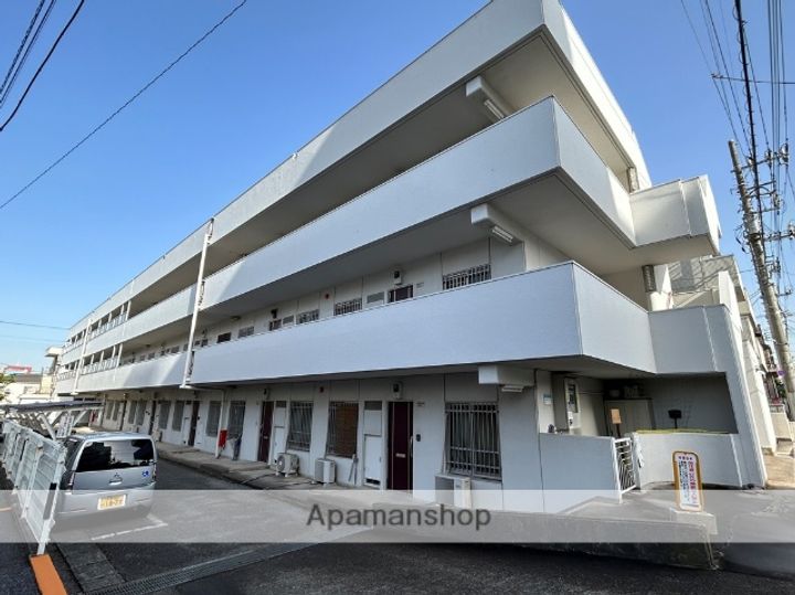 ヴィラ本町東の外観