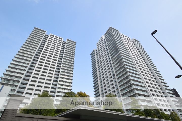 グランドミッドタワーズ大宮 フォレストタワーの外観
