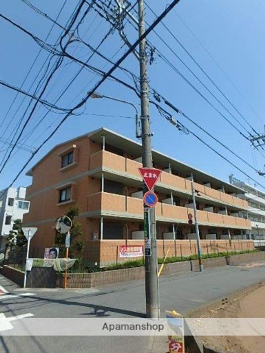 埼玉県さいたま市中央区鈴谷8丁目の賃貸マンションの外観