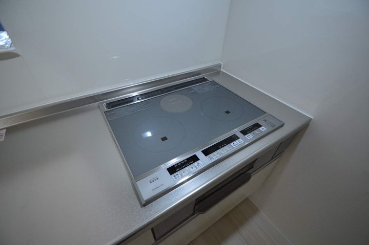 エミナーレ西大宮205の内装