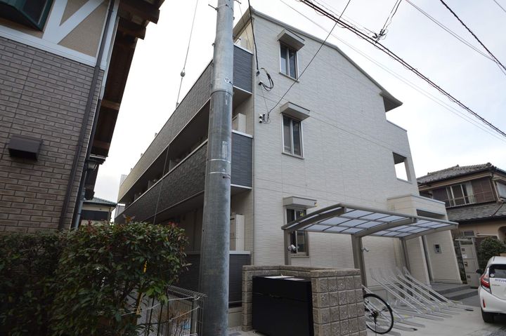 サンセール氷川の外観