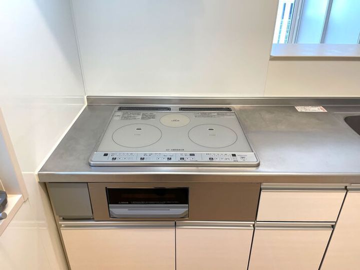 ハピネスの内装