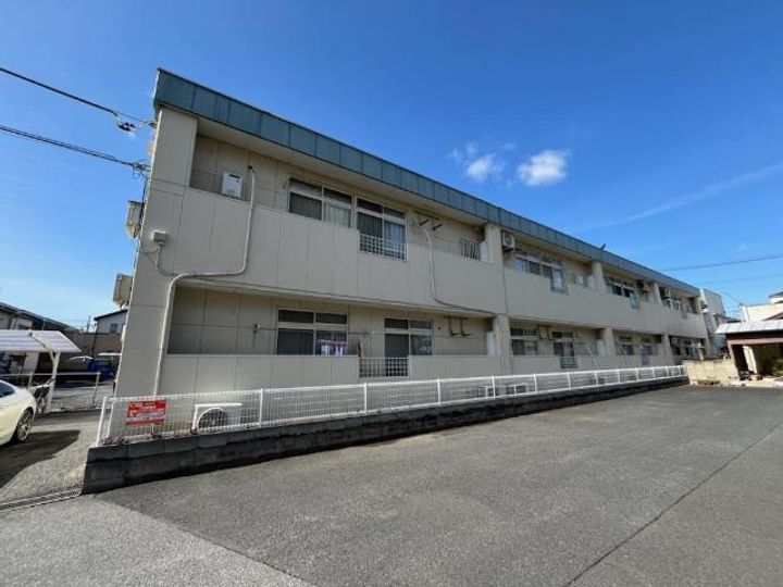 エステート山崎102の外観