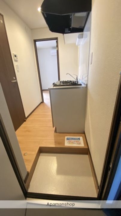 FREESIA COURTの玄関